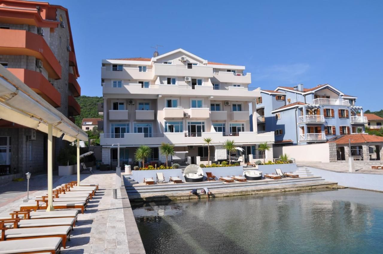 Апартаменты Apartments Adeona Тиват-7