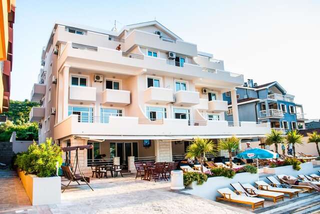 Апартаменты Apartments Adeona Тиват-22